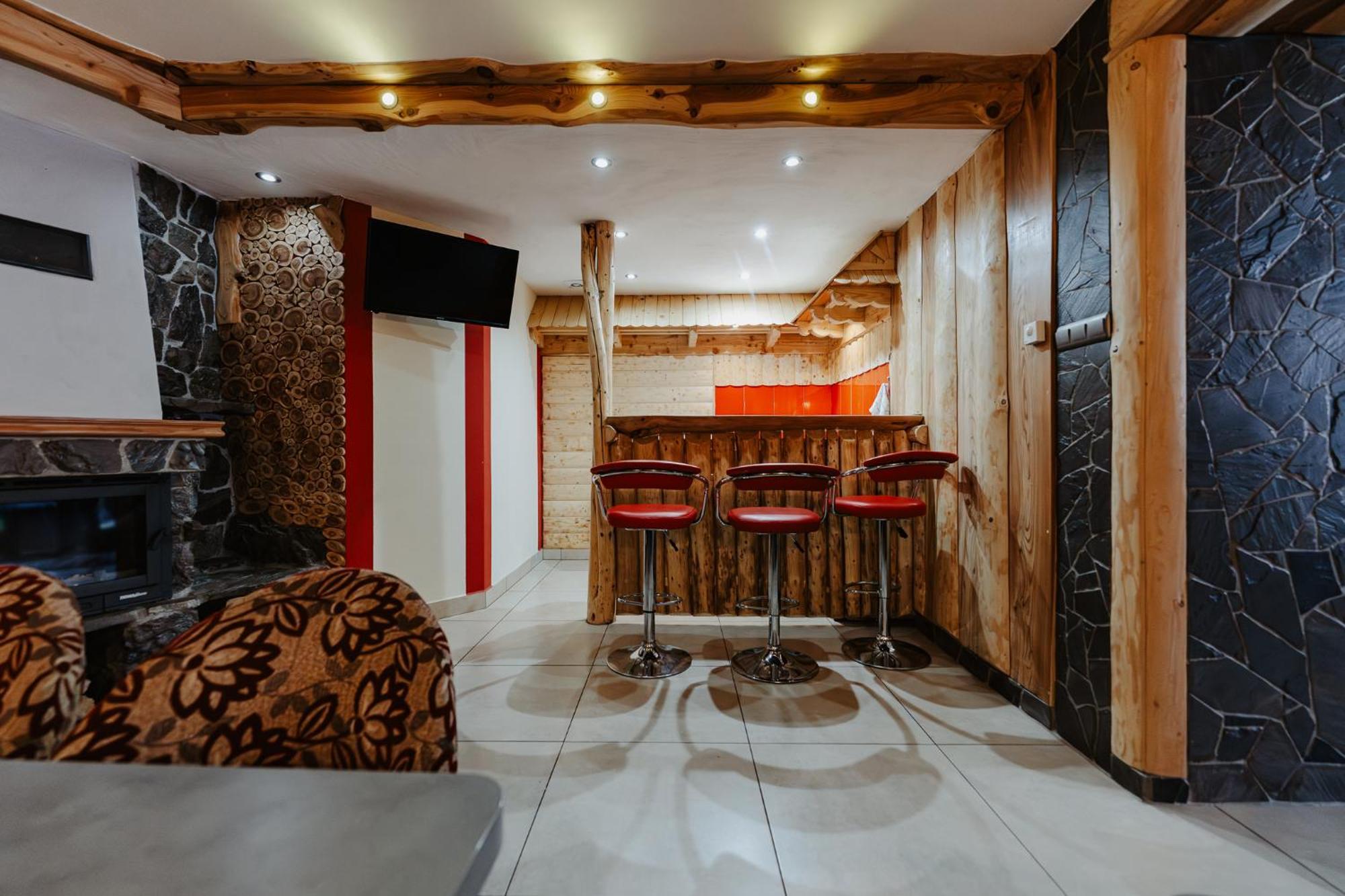 Apartment U Joli *